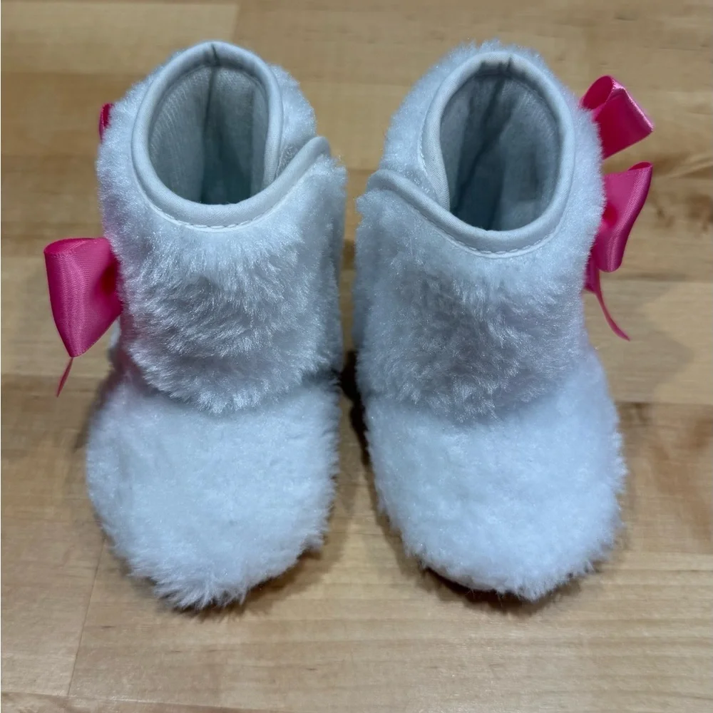 Fluffy White Baby Booties with Pink Bow